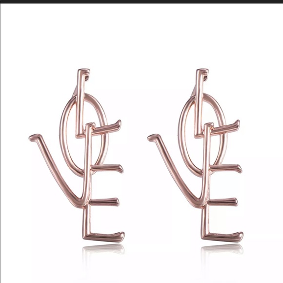 New Women’s Rose Gold Love Earrings - Picture 7 of 8